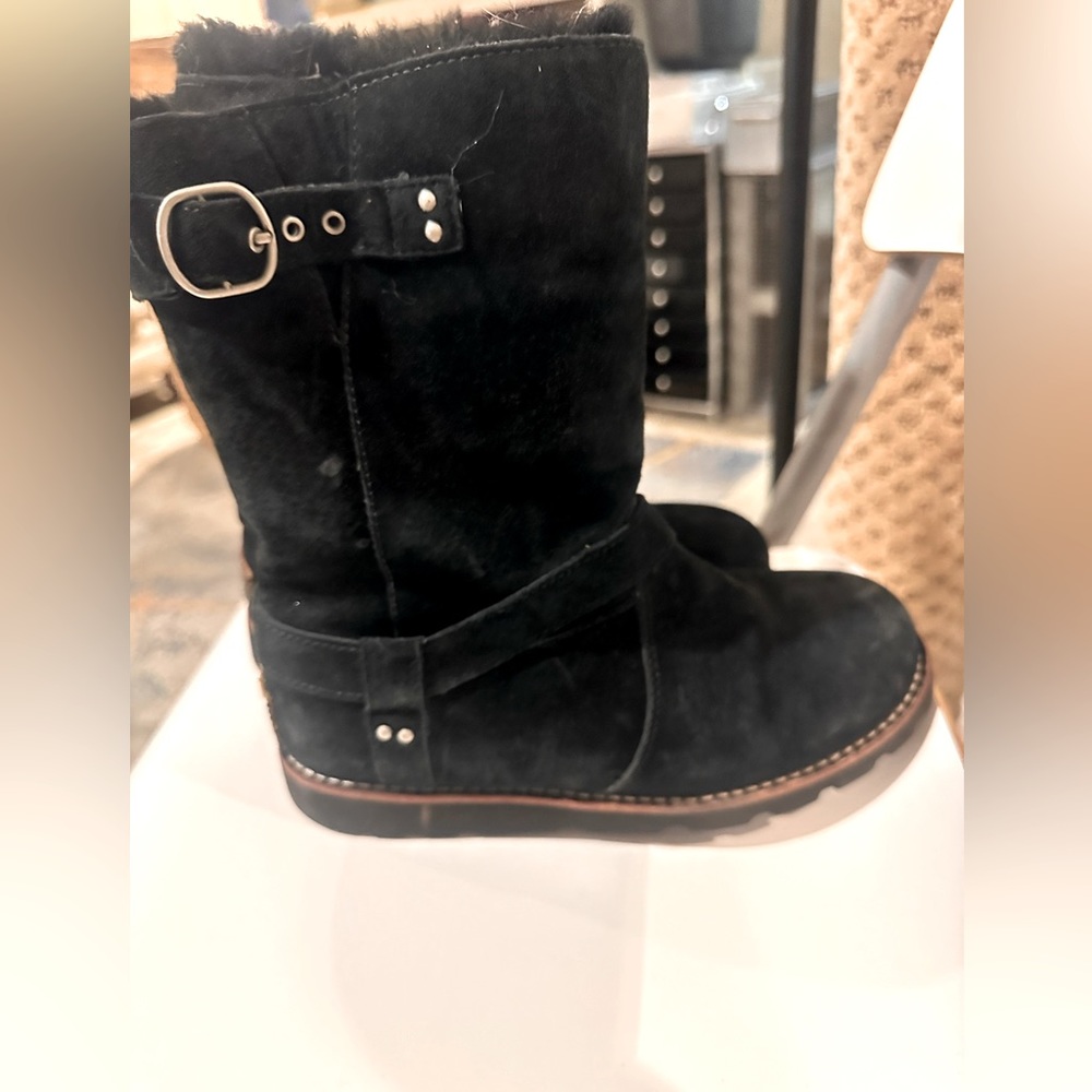 Ugg boots - used size 6 black